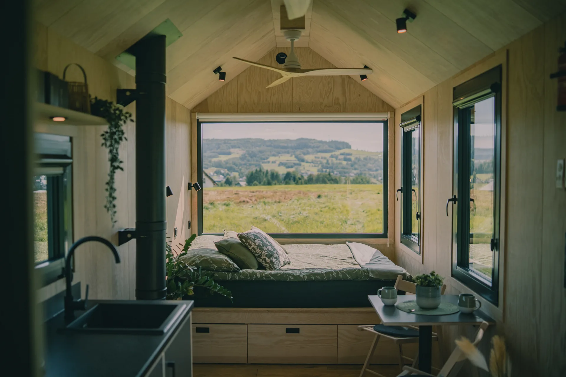LEOLOFT CABIN innen