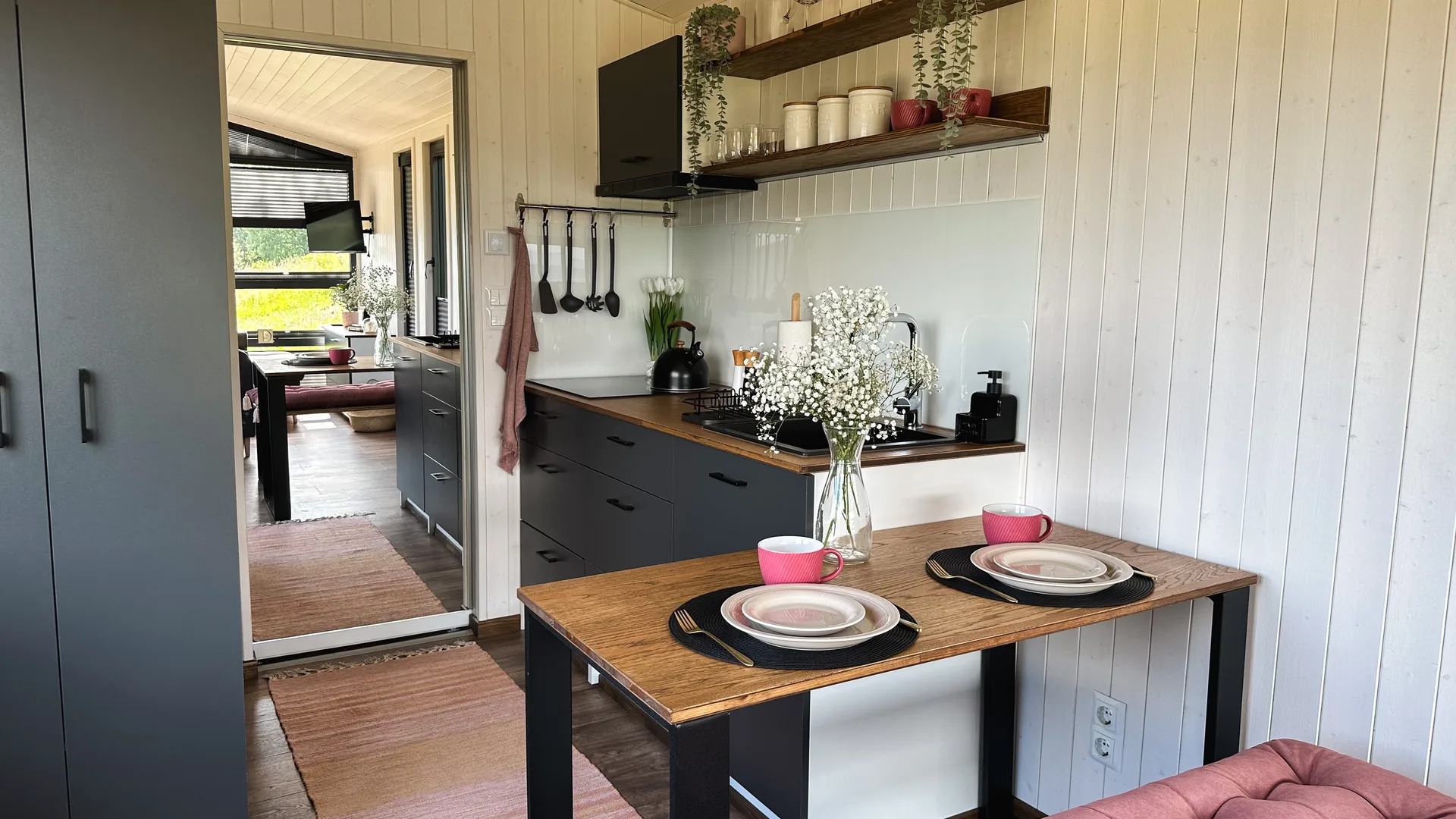 LEOLOFT STUDIO HOME innen